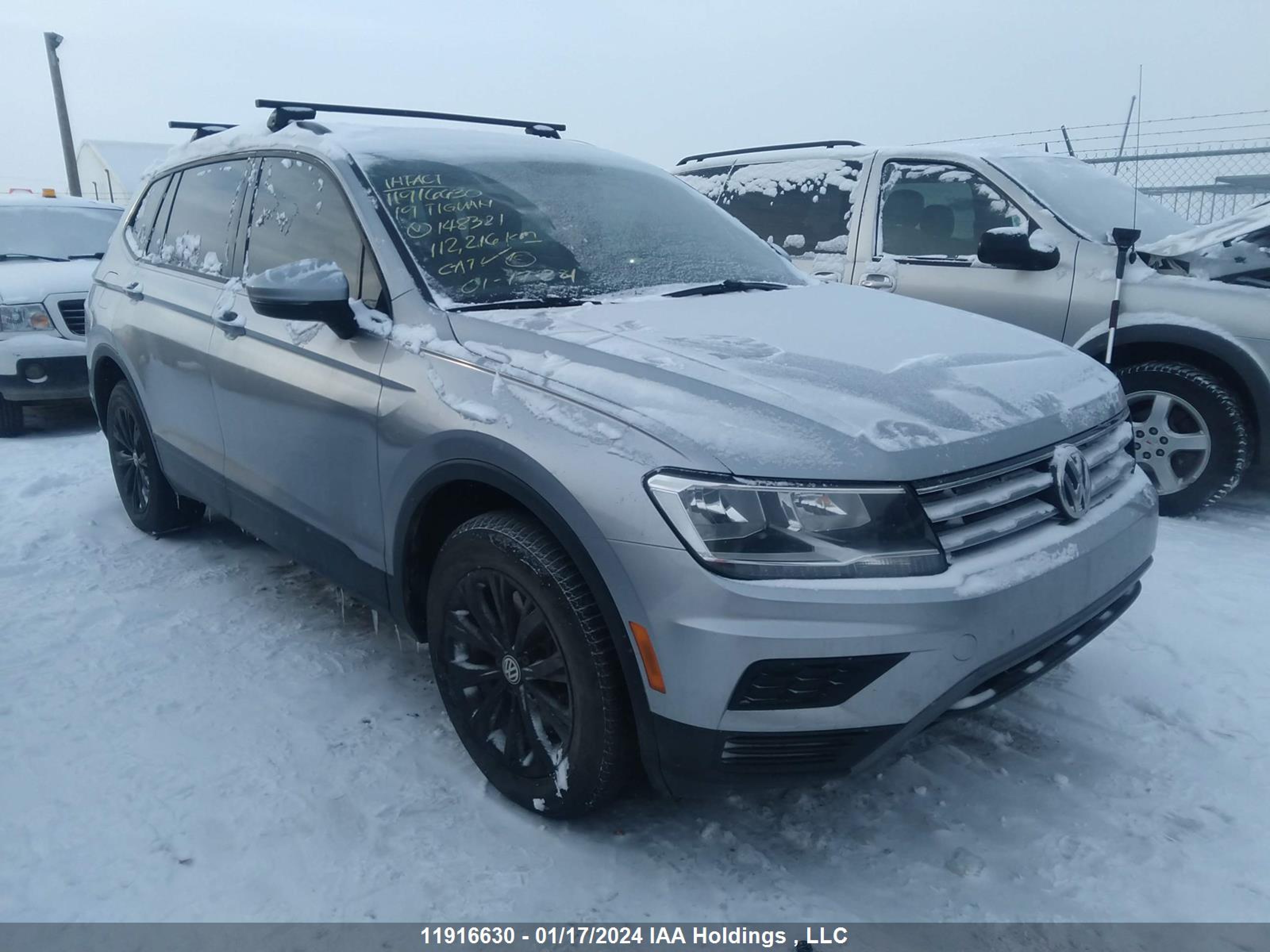 VOLKSWAGEN TIGUAN 2019 3vv0b7ax1km148321