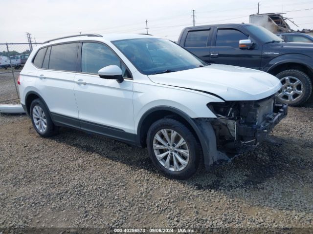 VOLKSWAGEN TIGUAN 2018 3vv0b7ax3jm068548