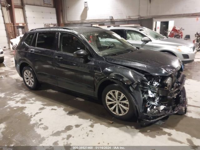 VOLKSWAGEN TIGUAN 2018 3vv0b7ax6km011164