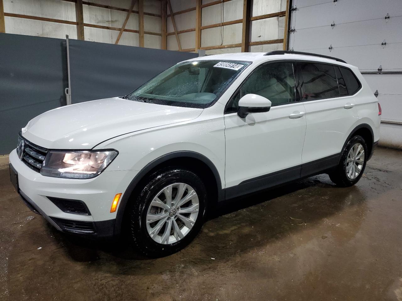 VOLKSWAGEN TIGUAN 2018 3vv0b7ax7jm078743