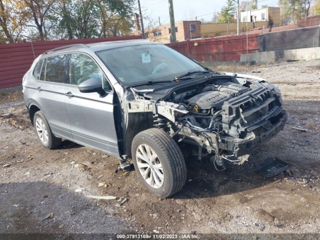 VOLKSWAGEN TIGUAN 2018 3vv0b7ax7jm123700