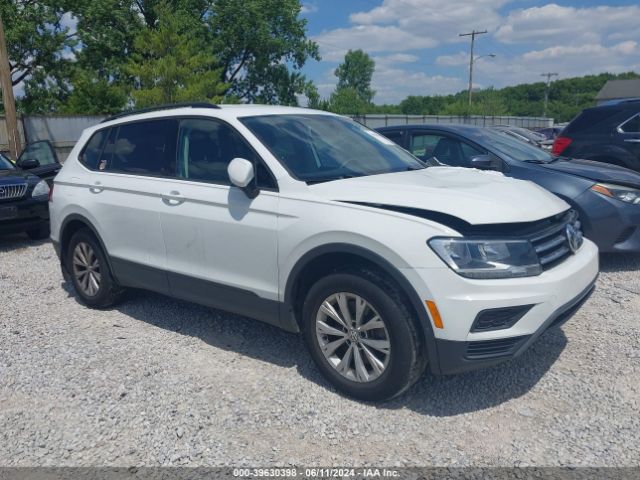 VOLKSWAGEN TIGUAN 2018 3vv0b7ax9jm087525