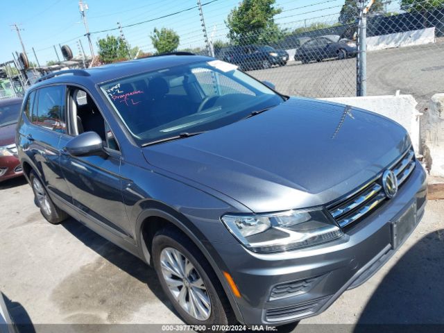 VOLKSWAGEN TIGUAN 2018 3vv1b7ax0jm103518