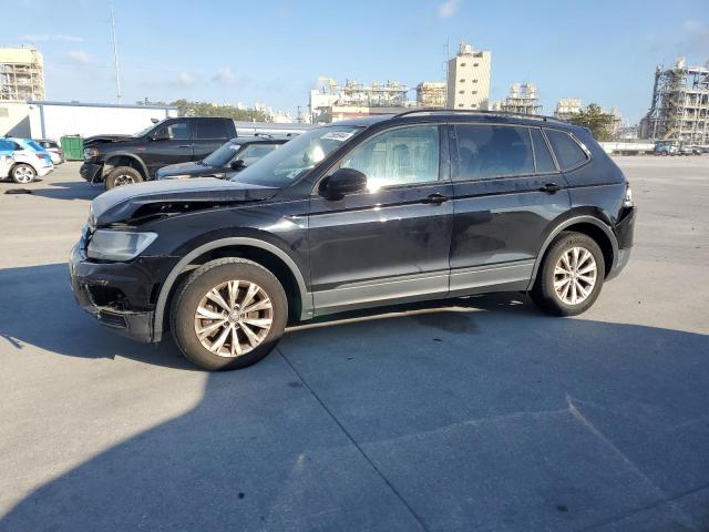 VOLKSWAGEN TIGUAN S 2018 3vv1b7ax0jm121405