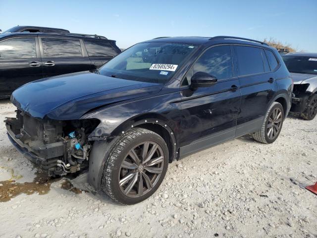 VOLKSWAGEN TIGUAN S 2018 3vv1b7ax0jm189929