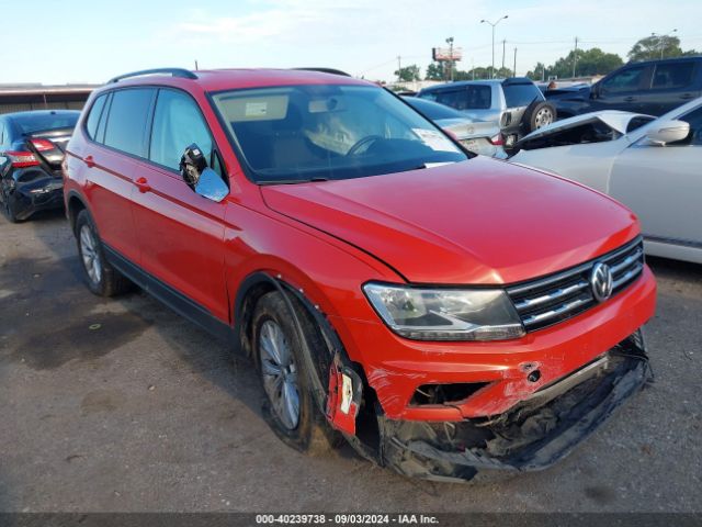 VOLKSWAGEN TIGUAN 2018 3vv1b7ax1jm036797