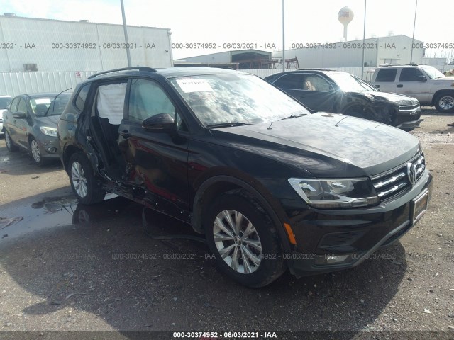 VOLKSWAGEN TIGUAN 2018 3vv1b7ax2jm023671