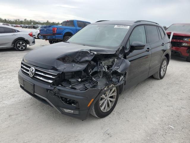 VOLKSWAGEN NULL 2018 3vv1b7ax2jm024111