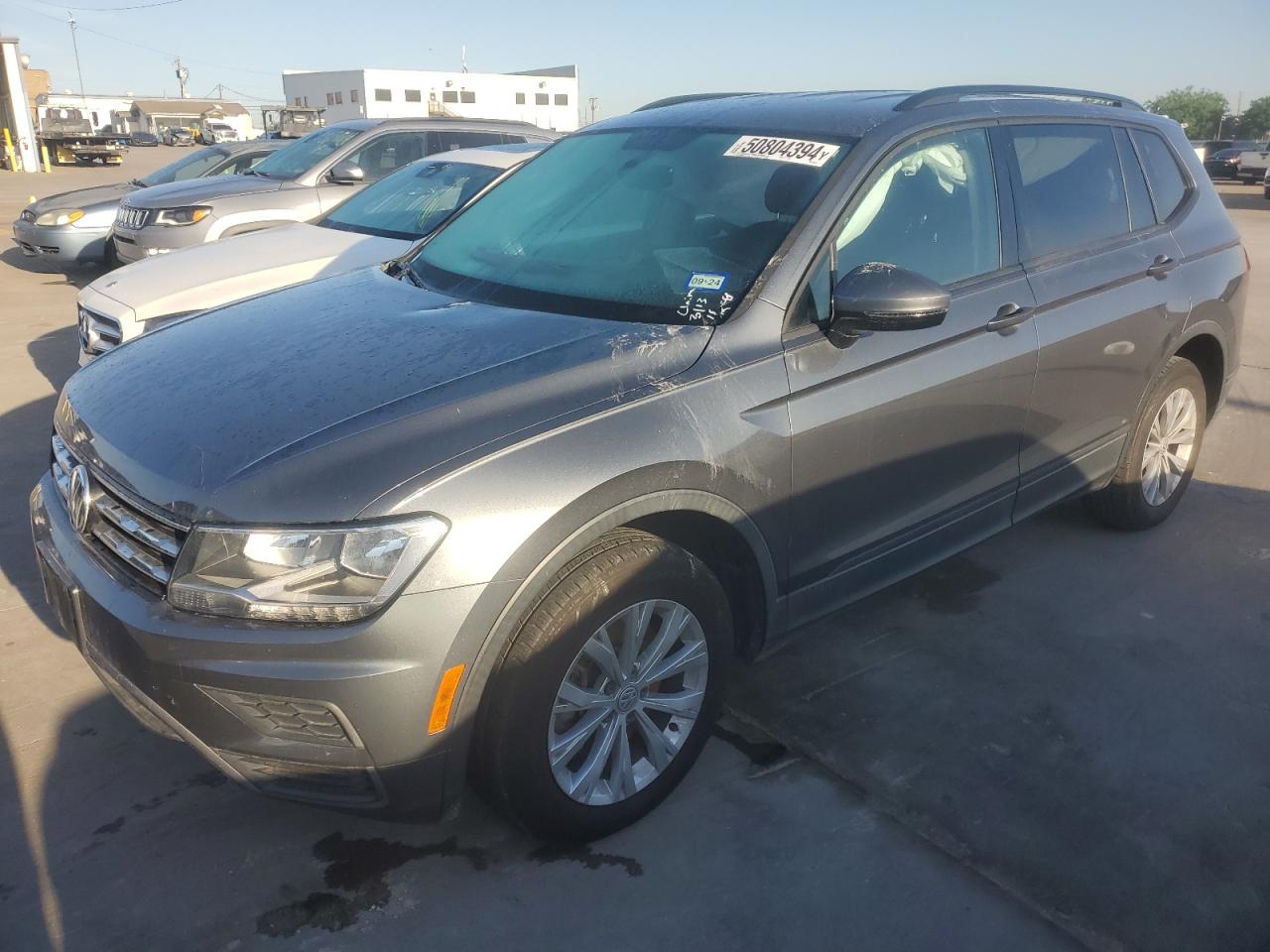 VOLKSWAGEN TIGUAN 2018 3vv1b7ax2jm064771