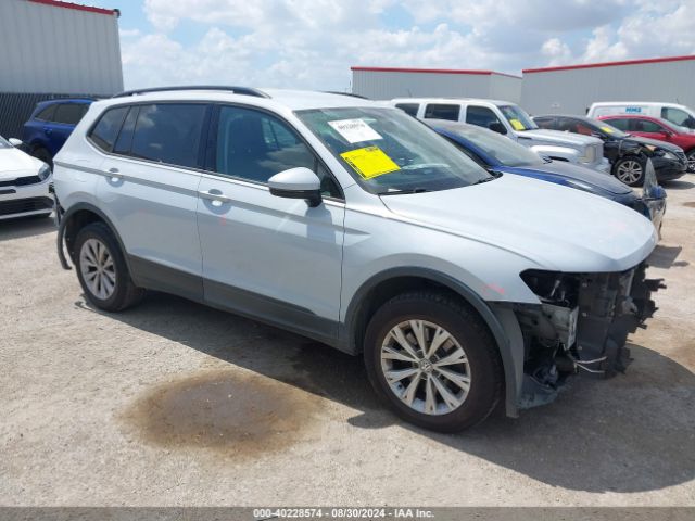 VOLKSWAGEN TIGUAN 2018 3vv1b7ax3jm022397