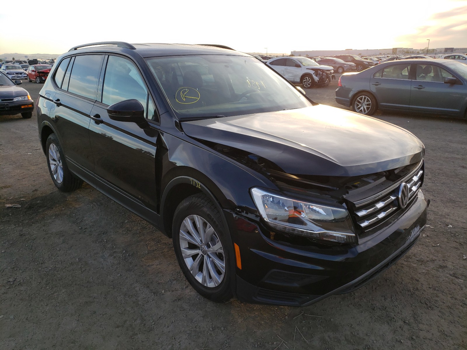 VOLKSWAGEN NULL 2019 3vv1b7ax3km069365