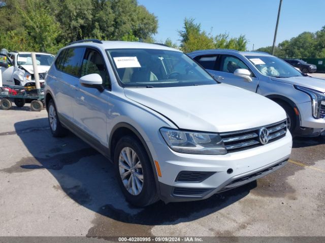 VOLKSWAGEN TIGUAN 2018 3vv1b7ax5jm083847