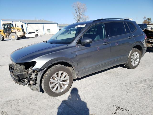 VOLKSWAGEN NULL 2018 3vv1b7ax5jm112022