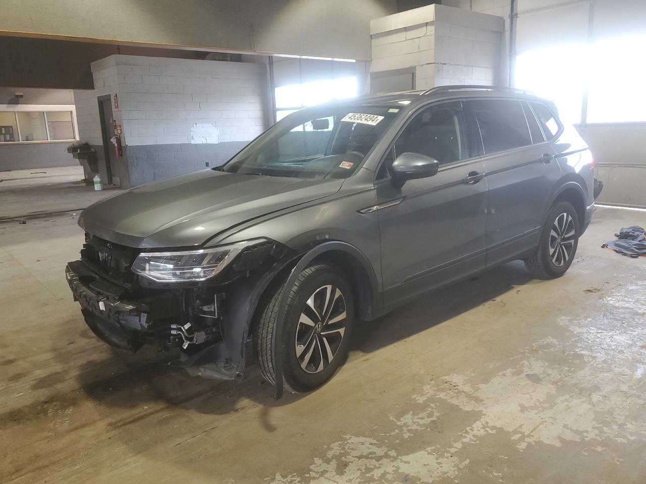 VOLKSWAGEN TIGUAN 2022 3vv1b7ax5nm010354