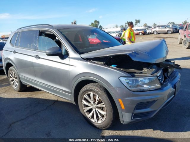 VOLKSWAGEN TIGUAN 2018 3vv1b7ax6jm163741