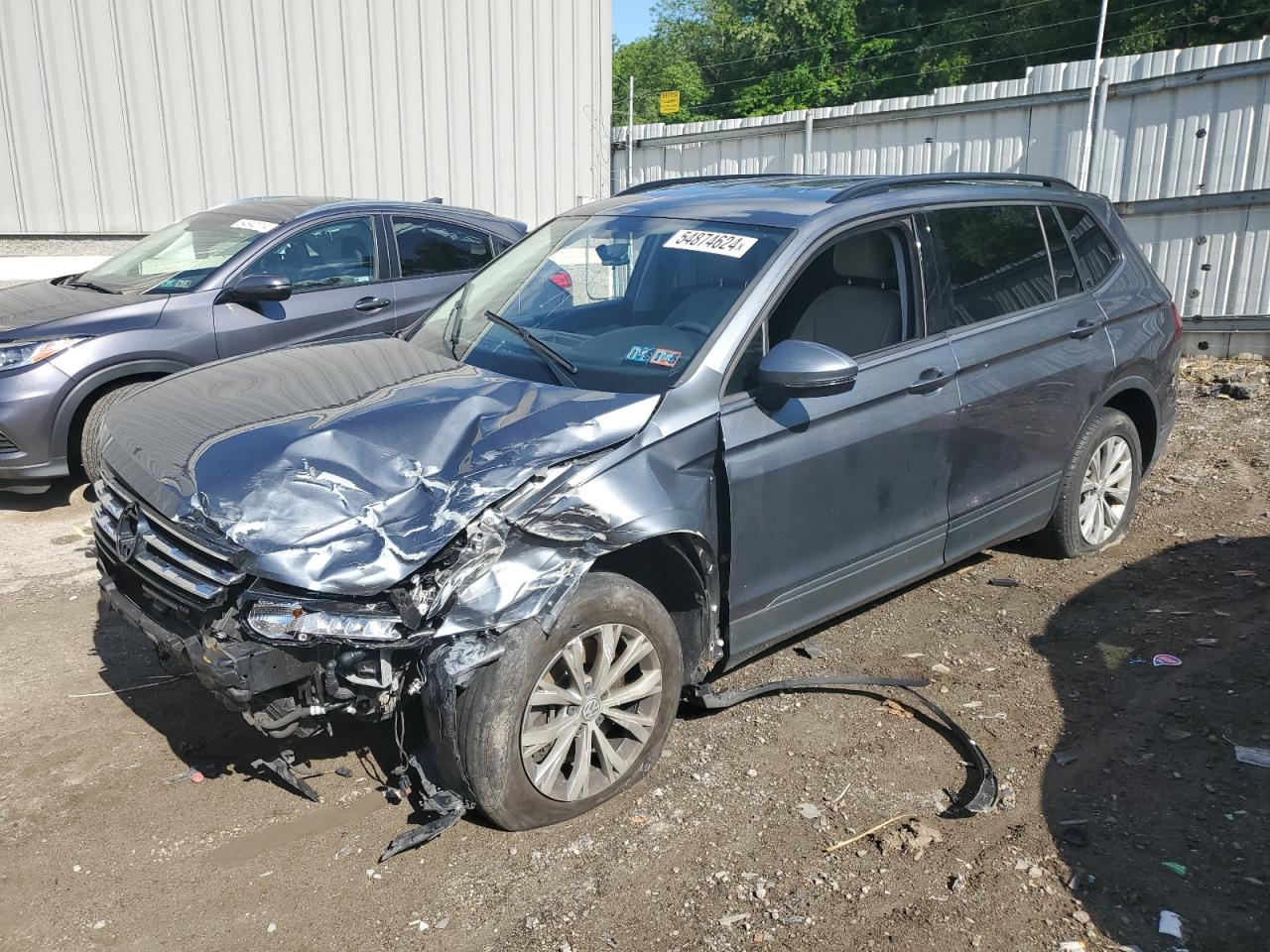 VOLKSWAGEN TIGUAN 2017 3vv1b7ax7jm031815