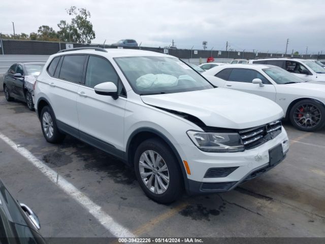 VOLKSWAGEN TIGUAN 2018 3vv1b7ax7jm064121