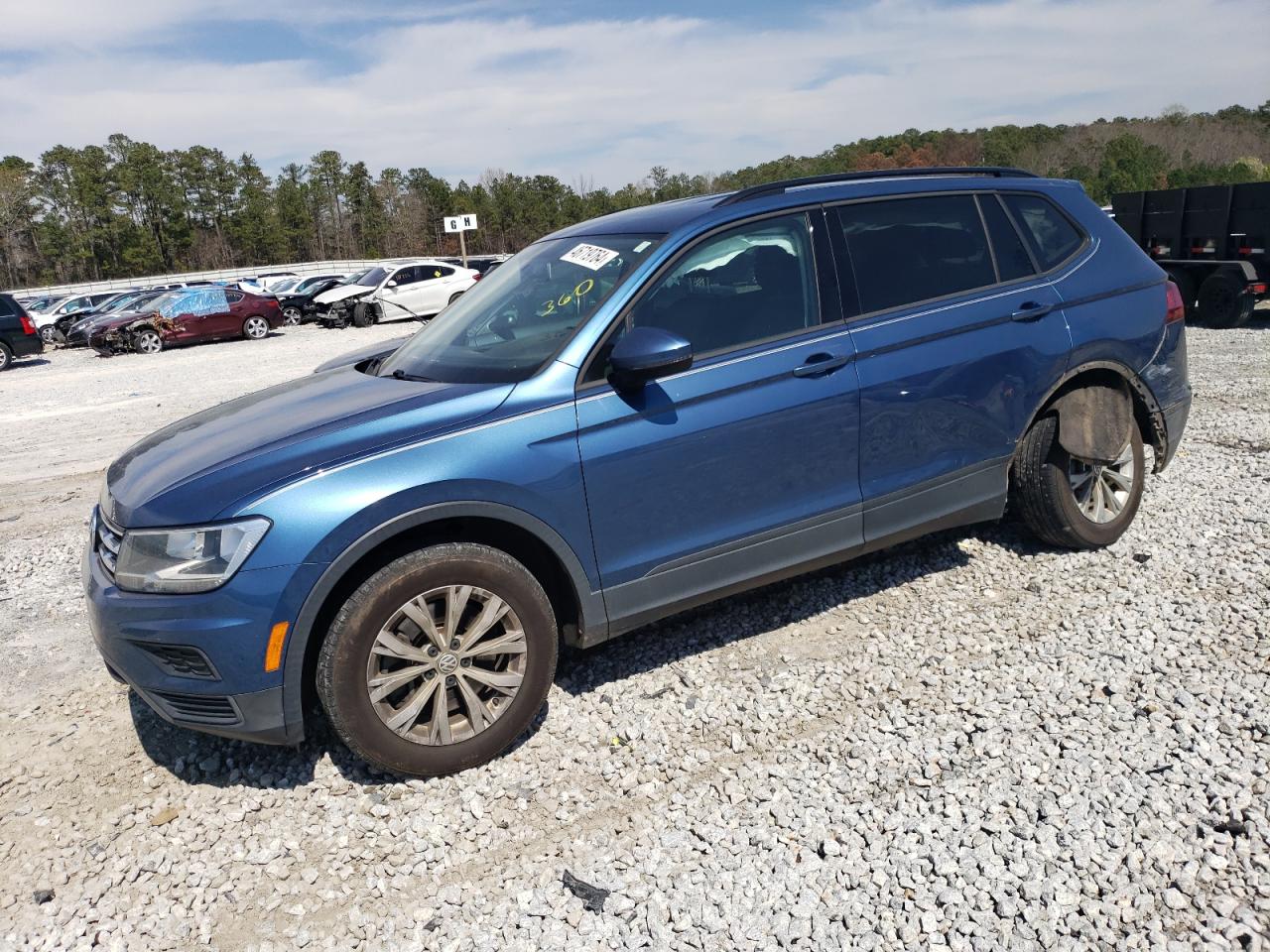 VOLKSWAGEN TIGUAN 2018 3vv1b7ax8jm108773