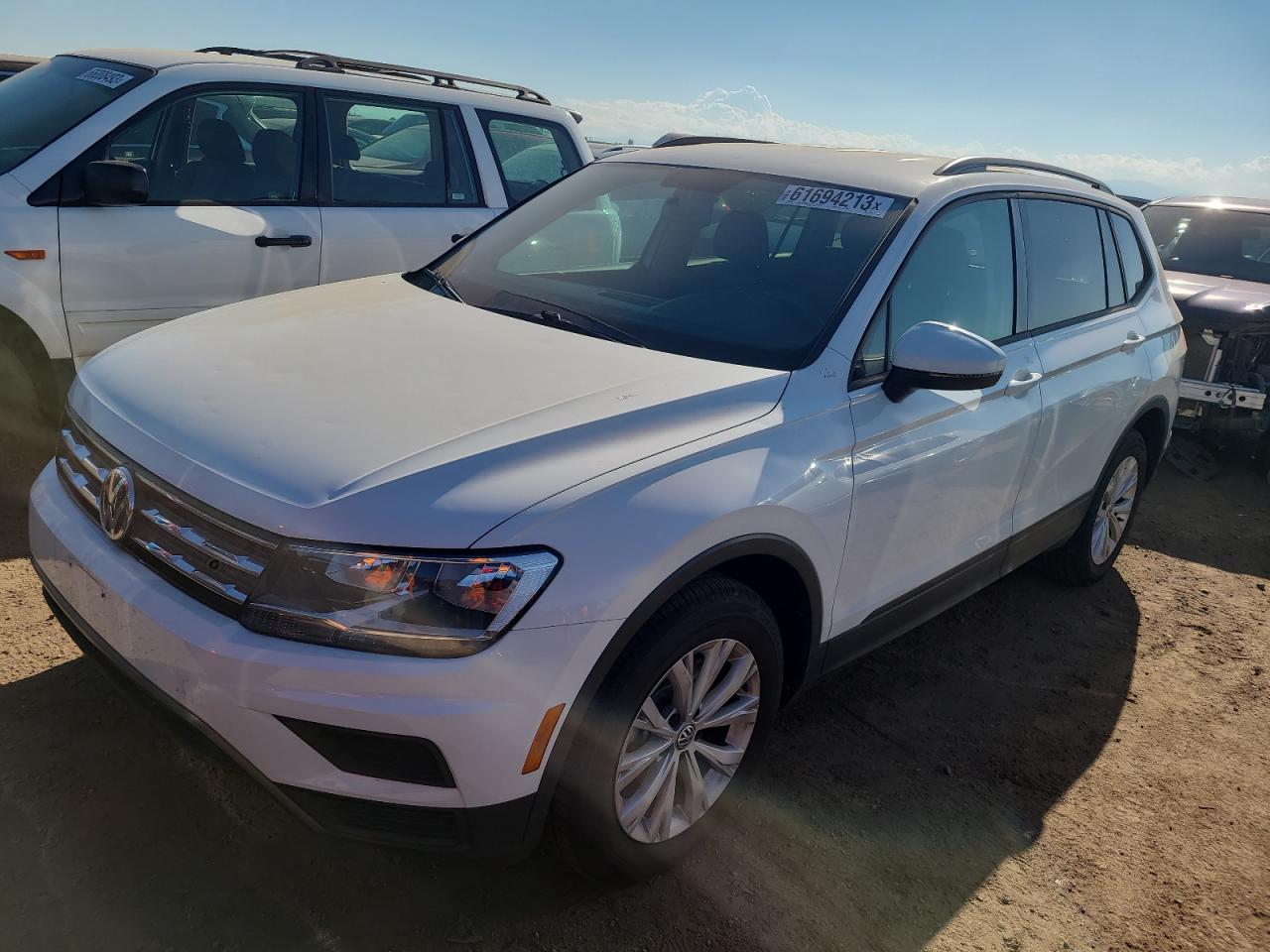 VOLKSWAGEN TIGUAN 2019 3vv1b7ax8km142813