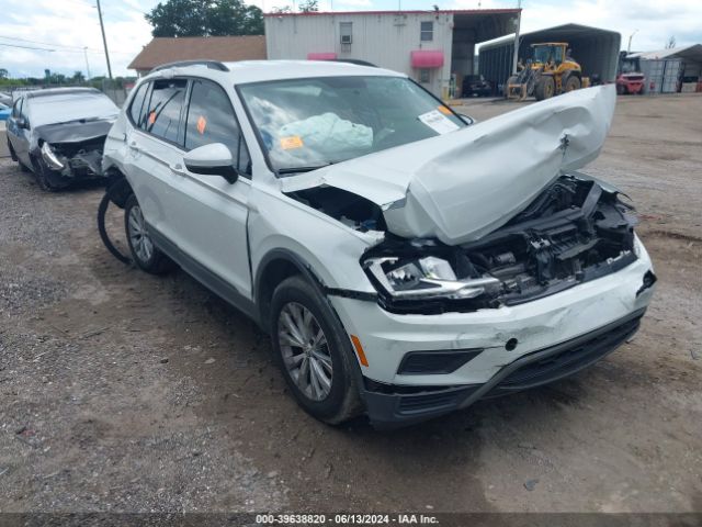 VOLKSWAGEN TIGUAN 2019 3vv1b7ax8km183605