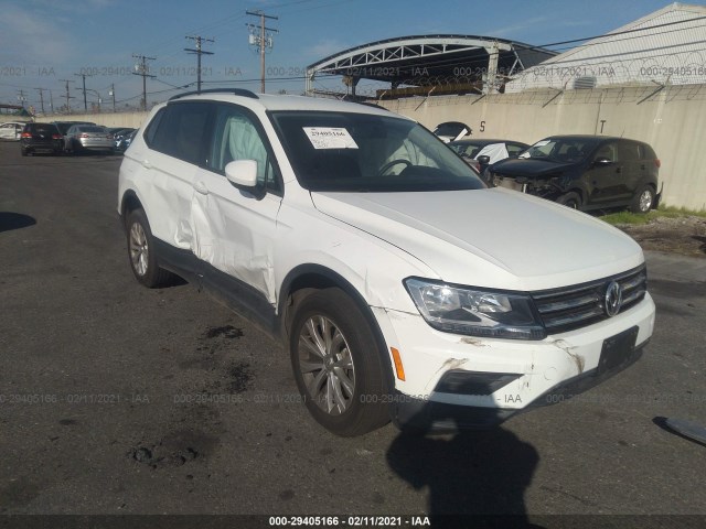 VOLKSWAGEN TIGUAN 2018 3vv1b7ax9jm074830