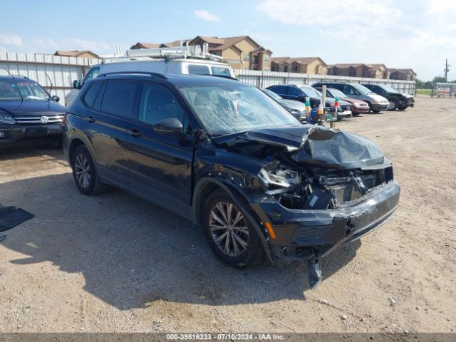 VOLKSWAGEN TIGUAN 2018 3vv1b7axxjm028522