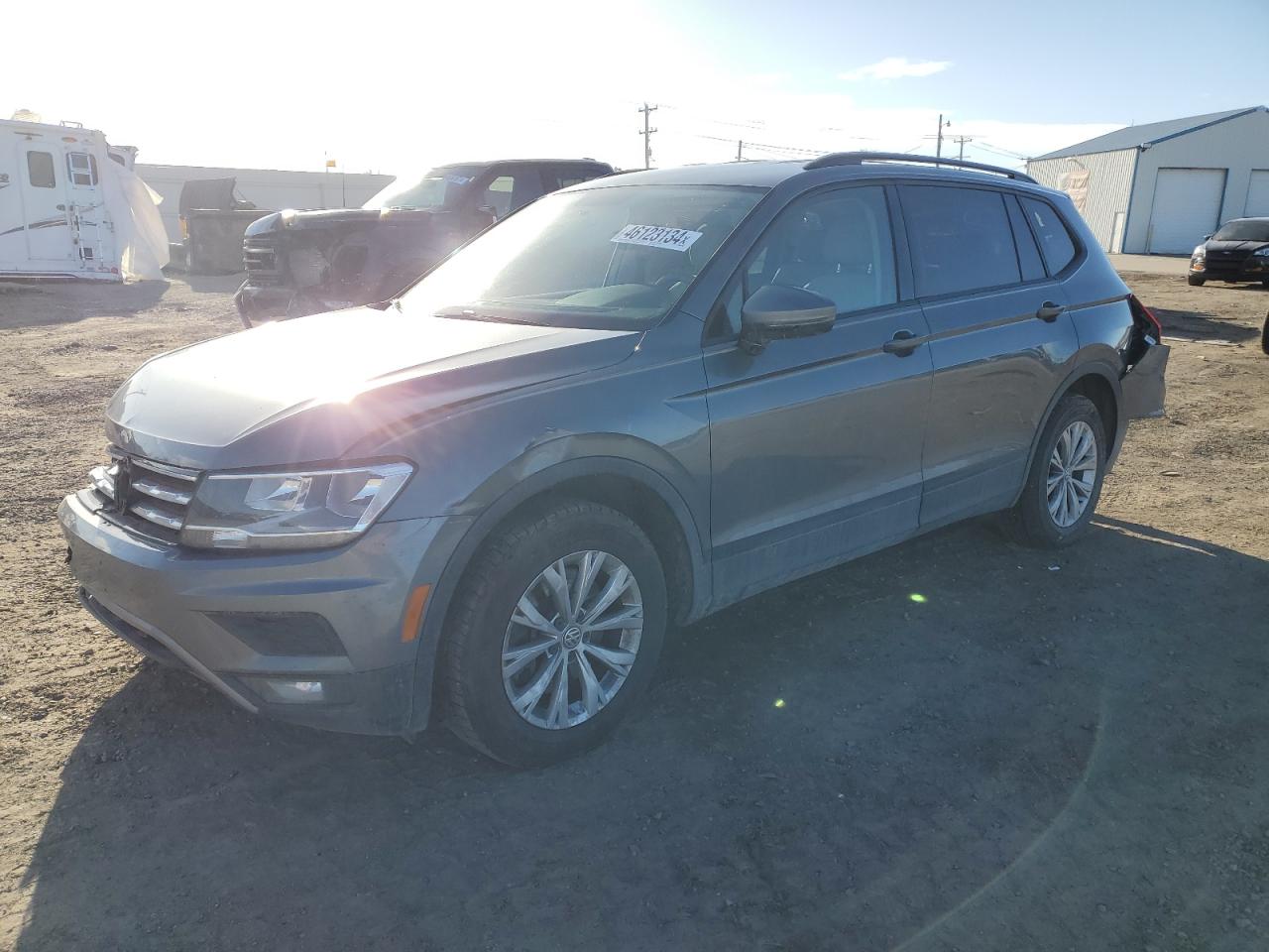 VOLKSWAGEN TIGUAN 2018 3vv1b7axxjm031839