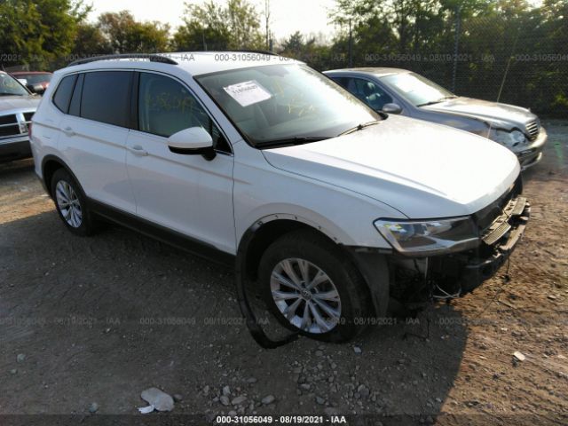 VOLKSWAGEN TIGUAN 2018 3vv2b7ax0jm001964