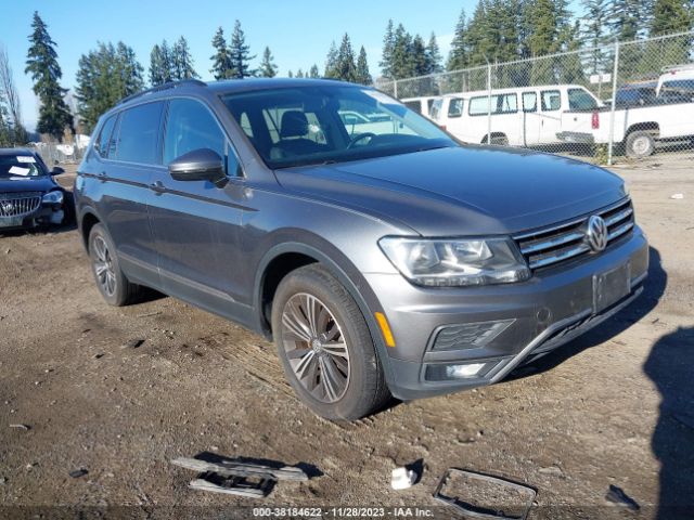 VOLKSWAGEN TIGUAN 2018 3vv2b7ax0jm036021