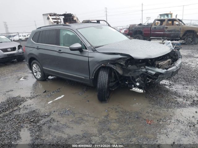 VOLKSWAGEN TIGUAN 2018 3vv2b7ax0jm120145