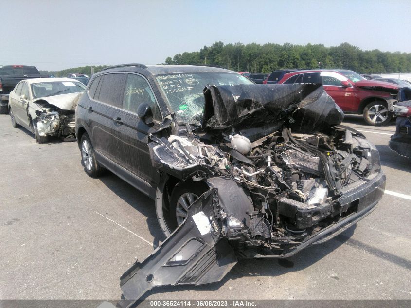 VOLKSWAGEN TIGUAN 2018 3vv2b7ax0jm136605