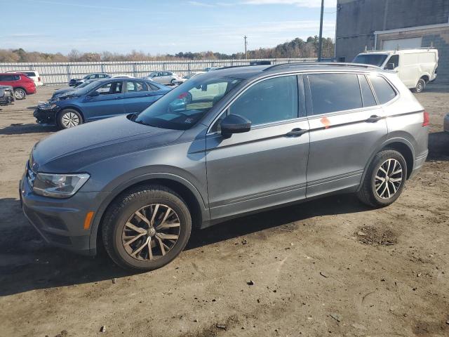 VOLKSWAGEN TIGUAN SE 2019 3vv2b7ax0km129283