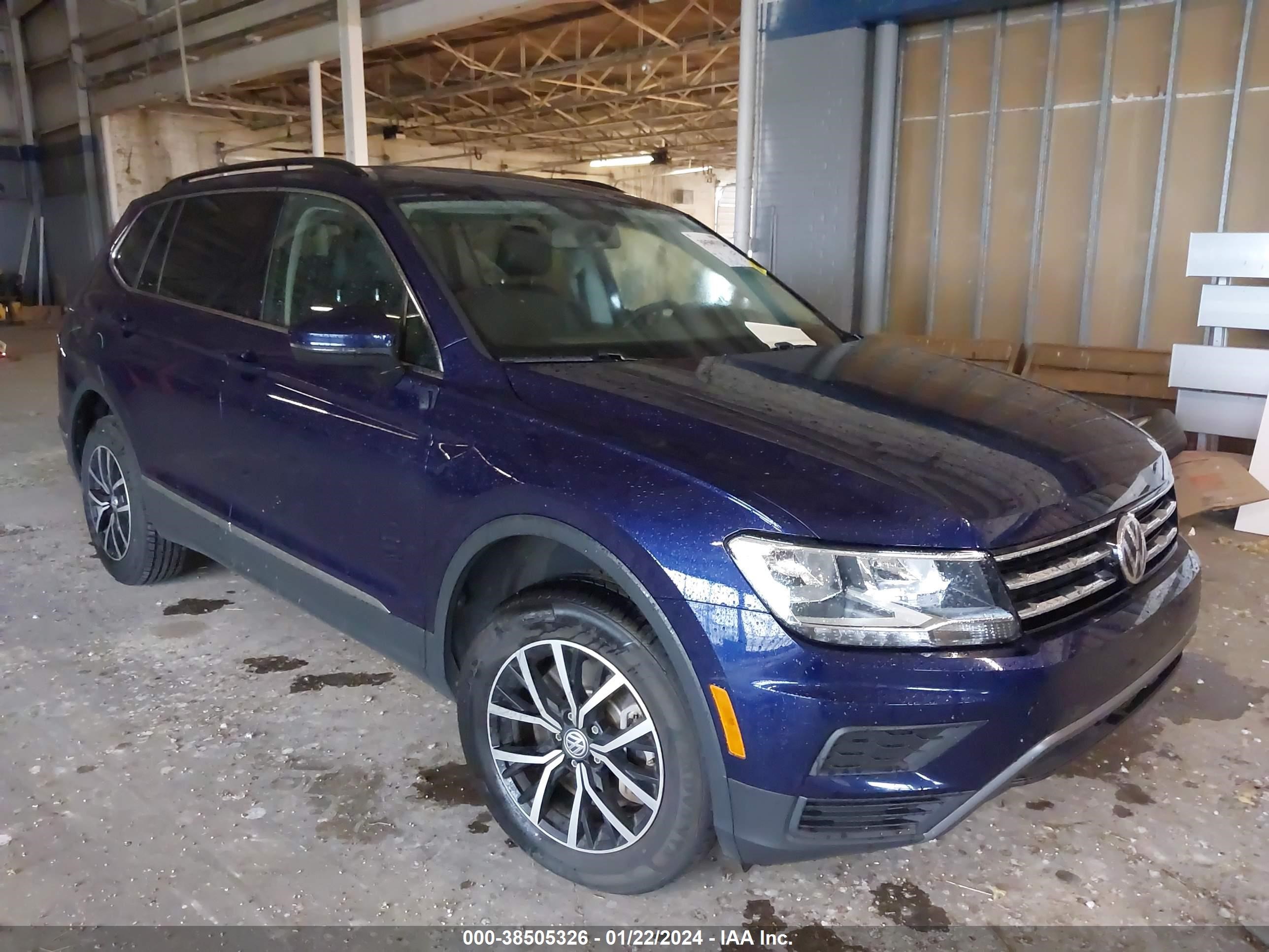 VOLKSWAGEN TIGUAN 2021 3vv2b7ax0mm056435