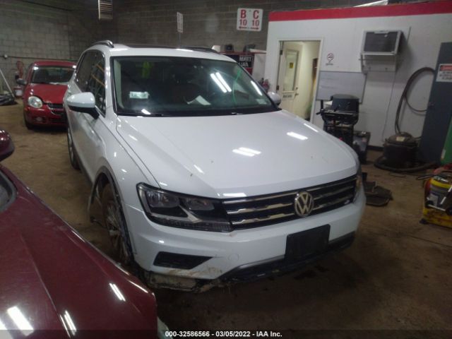 VOLKSWAGEN TIGUAN 2018 3vv2b7ax1jm012956