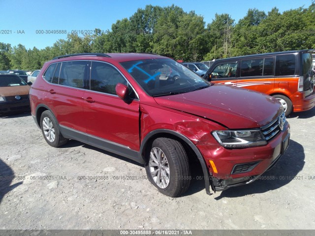 VOLKSWAGEN TIGUAN 2018 3vv2b7ax1jm031703