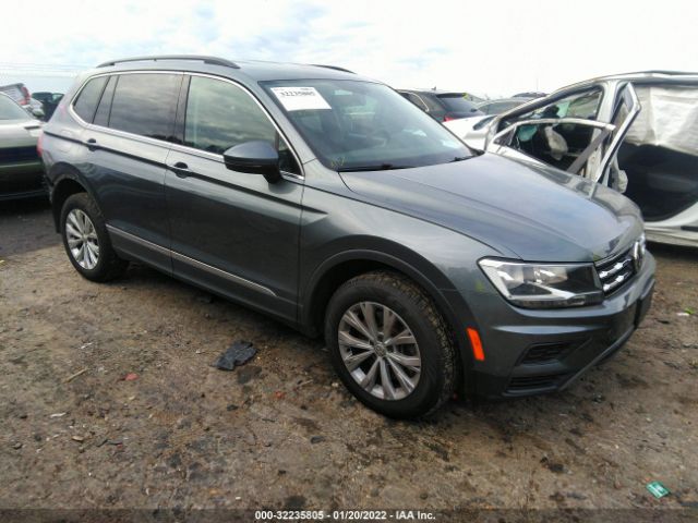 VOLKSWAGEN TIGUAN 2018 3vv2b7ax1jm078911