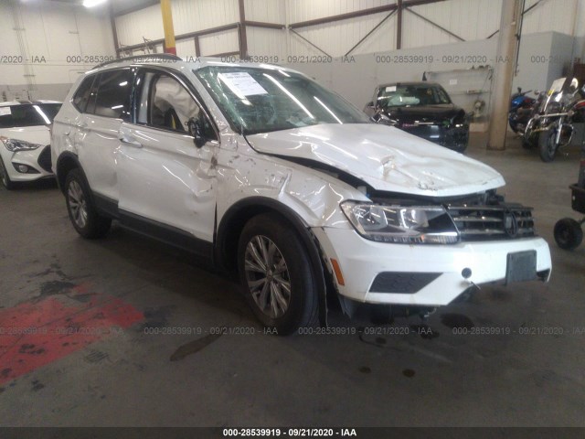 VOLKSWAGEN TIGUAN 2018 3vv2b7ax1jm158595