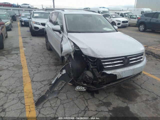 VOLKSWAGEN TIGUAN 2019 3vv2b7ax1km056604