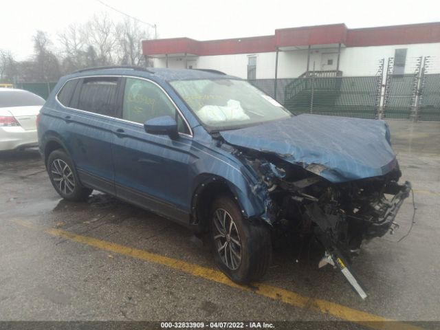 VOLKSWAGEN TIGUAN 2019 3vv2b7ax1km137912