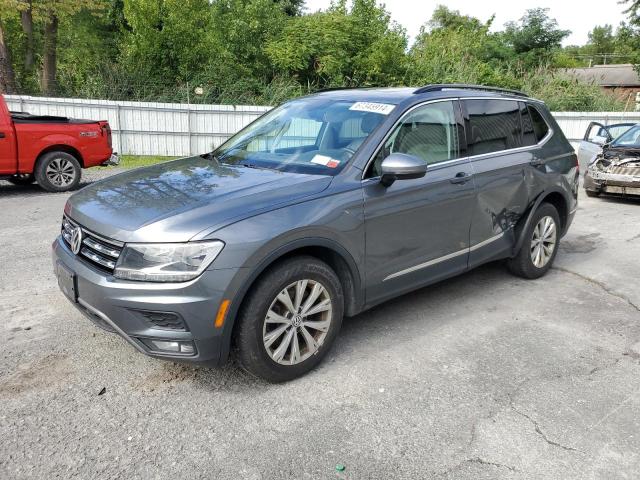 VOLKSWAGEN TIGUAN SE 2018 3vv2b7ax2jm011346