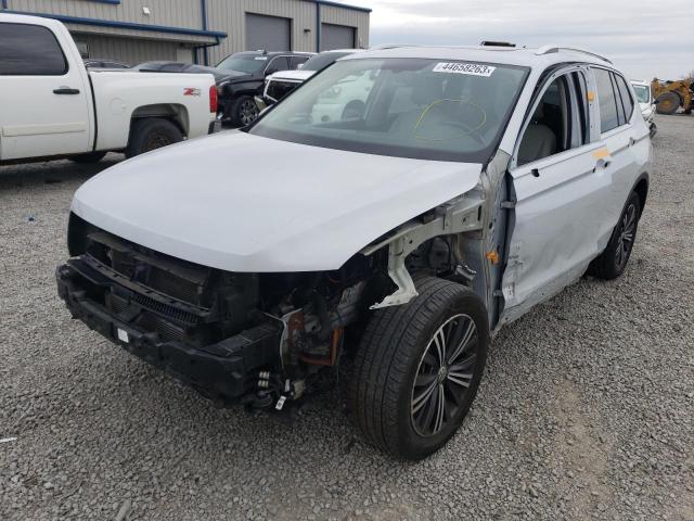 VOLKSWAGEN TIGUAN SE 2018 3vv2b7ax2jm068386