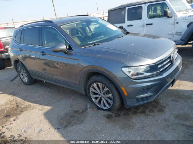 VOLKSWAGEN TIGUAN 2018 3vv2b7ax2km051332