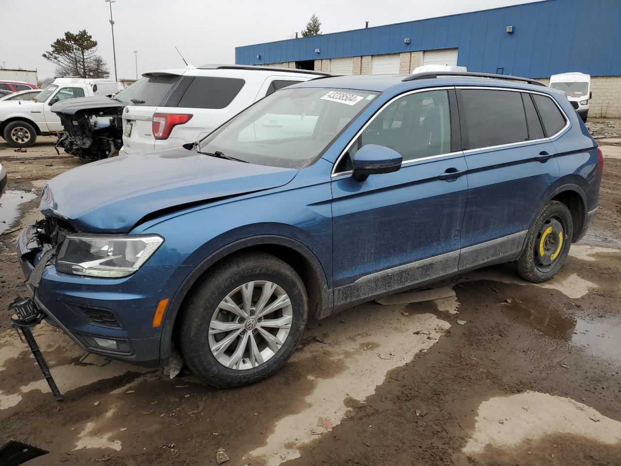 VOLKSWAGEN TIGUAN 2018 3vv2b7ax3jm031735