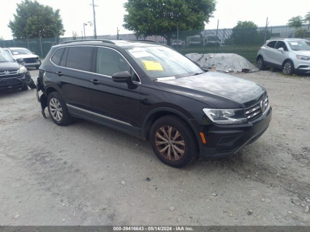 VOLKSWAGEN TIGUAN 2018 3vv2b7ax3jm056537