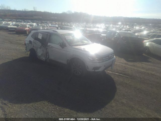 VOLKSWAGEN TIGUAN 2018 3vv2b7ax3jm136906