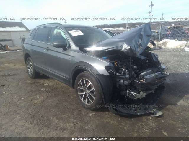 VOLKSWAGEN TIGUAN 2018 3vv2b7ax3jm216450