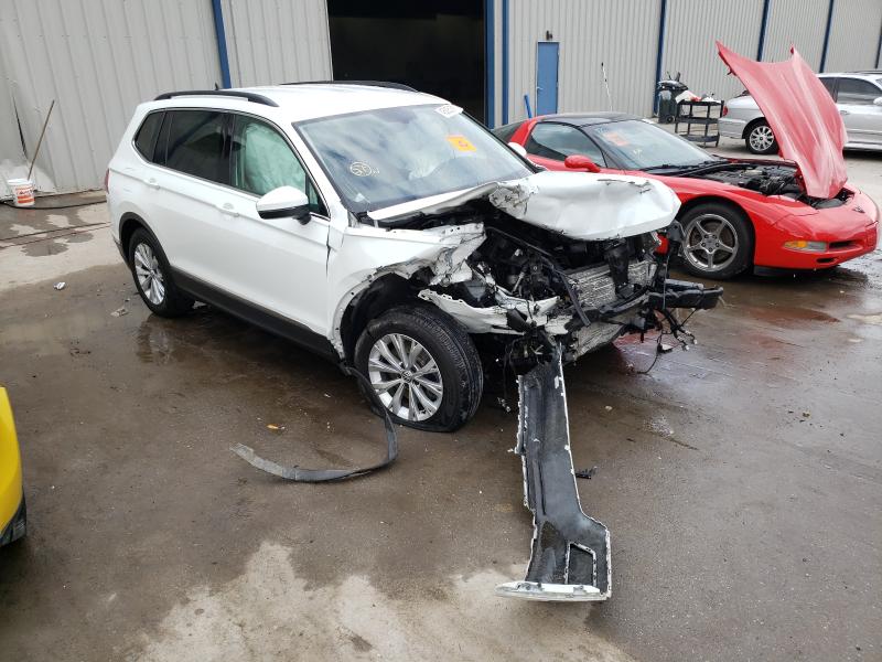 VOLKSWAGEN TIGUAN SE 2018 3vv2b7ax4jm021182