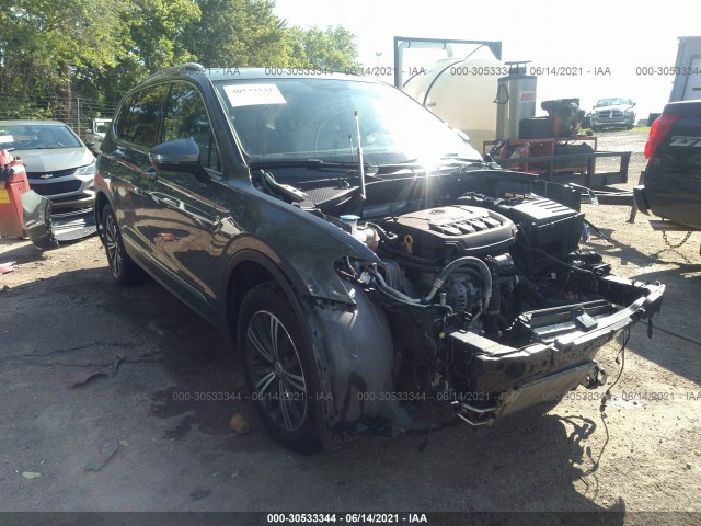 VOLKSWAGEN TIGUAN 2018 3vv2b7ax5jm028402