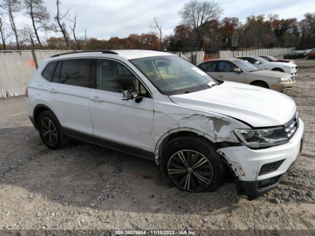 VOLKSWAGEN TIGUAN 2018 3vv2b7ax5jm037150