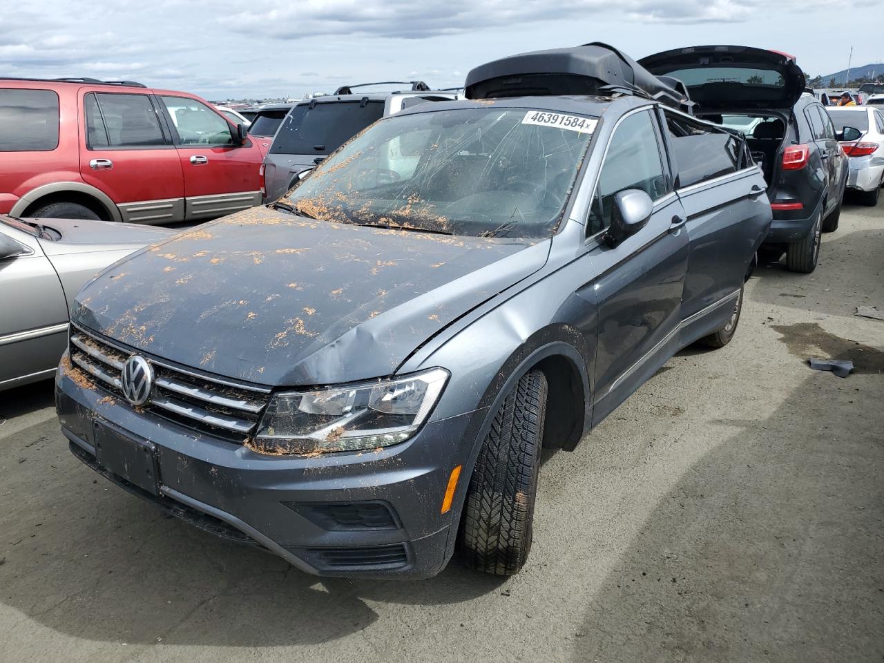 VOLKSWAGEN TIGUAN 2018 3vv2b7ax5jm176873